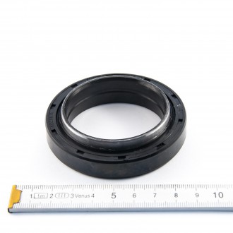 Rear Axle Seal, KUBOTA L2000, AQ2967E