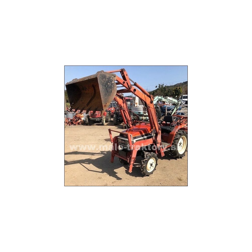 YANMAR F165 s čelným nakladačom