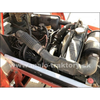 YANMAR F165 s čelným nakladačom