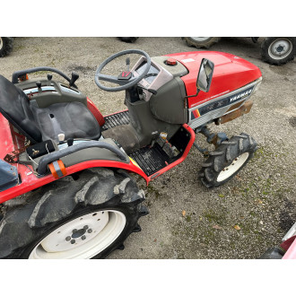 copy of copy of YANMAR F13D s nakladačom