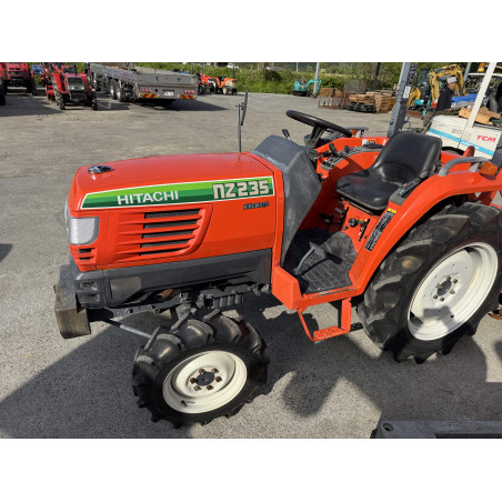 HITSCHI NZ235